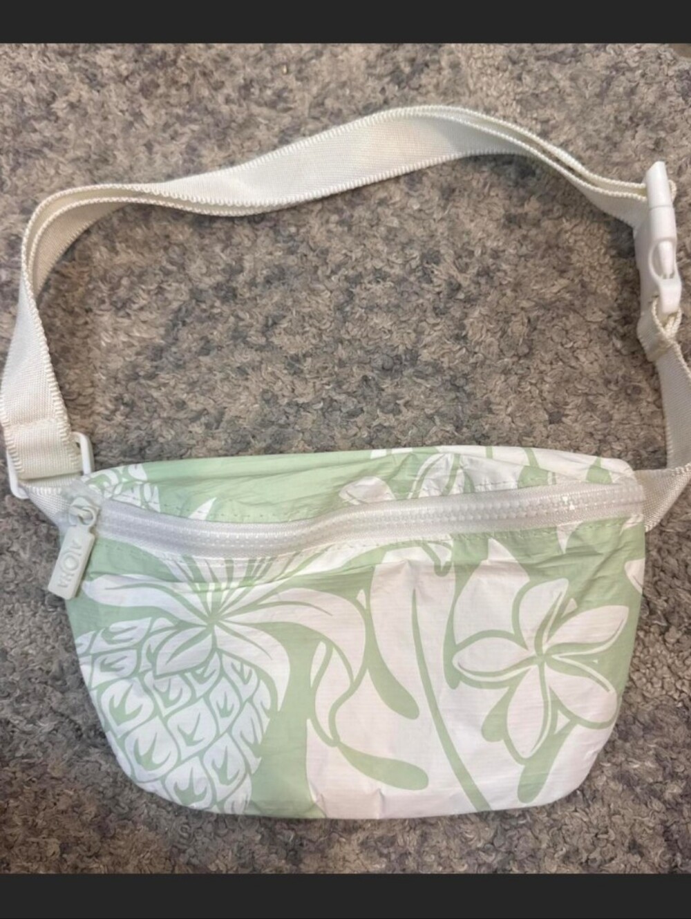ALOHA Collection Cream & Light Green Tropical Floral Crossbody Bag